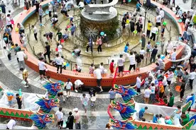 #专属于三月三的仪式感 三月狂欢，水韵罗平！今天，森林公园热闹非凡。#泼水节快乐视频封面