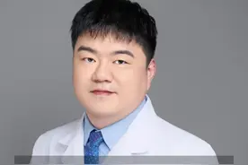 甲状腺结节纵横比大于1，低回声且贴近气管有可能是甲状腺炎，如果是恶性只能开刀#甲状腺结节 #硬核科普健康行动视频封面