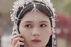 名正言顺的总裁夫人进公司帮丈夫打理公司，竟被认成普通员工视频封面