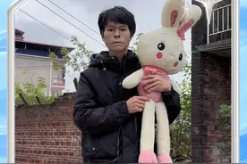 什么是伪人？假如遇见了伪人，你会怎么办？ 什么是伪人？#伪人 #细思极恐 #白天刷不到晚上逃不掉系列 #非人类 #核队长视频封面