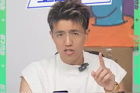 克莱名场面都在穿什么鞋？你们可别以为他只穿过自己的签名鞋！祝克莱在达拉斯迎来第二春！#可以才说 #名场面球鞋 #克莱汤普森视频封面