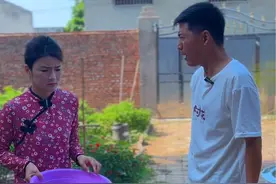 傻媳妇的方法是真多#看一遍笑一遍 #我的乡村生活 #搞笑 @DOU+小助手视频封面
