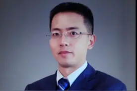 #上热门 新亚制程被处罚  受损股民可索赔 厉健律师暂定：在2019年1月4日至2022年12月26日期间买入新亚制程股票，并在2022年12月26日收盘时持有该股票的受损股民，可依法索赔。索赔条件以法院认定为准。#股票索赔律师厉健 #新亚制程 #股民交流视频封面
