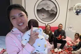 二宝要满月了！包点喜糖给大家，一起分享满月的喜悦！#满月 #新生儿 #报喜了❤报喜了视频封面