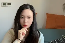 今天来聊聊琵琶与吉他 一起来聊聊天吧#吉他 #琵琶