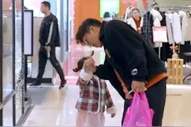 黄远集：这么贵 赶快给我来一口！！！#黄远集佳佳吃了39块钱的雪糕#我们的爸爸视频封面