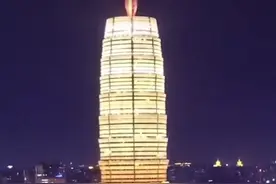 1月12日，郑州市文旅局局长景雪萍亲临高铁站，盛情邀请全国网友来河南老家过年。“来河南，来郑州，不见不散”！#诚信河南公益宣传 #河南文旅宣传队真中 @诚实守信视频封面