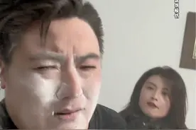 挑战全网老爷们的家庭地位#逗比夫妻日常 #看一遍笑一遍 #意想不到的结局 #反转剧情视频封面