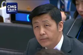 #决不允许世界倒退回弱肉强食的丛林法则 当地时间4月29日，出席《不扩散核武器条约》第十一次审议大会第三次筹委会一般性辩论的中国代表团团长、外交部军控司司长孙晓波表示，美国迷信实力至上、本国优先，到处挥舞关税大棒、制裁大棒，动辄对别国极限施压、恃强凌弱，无视国际关系基本准则，严重破坏以联合国为核心的国际体系和以国际法为基础的国际秩序。面对单边霸凌、强权政治，各国应当团结一致，践行真正的多边主义，坚决抵制倒行逆施，决不允许世界倒退回弱肉强食的丛林法则。公道自在人心，正义终将战胜邪恶。视频封面