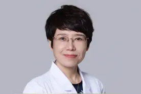 中重度痤疮，口服异维A酸期间，千万别忽视的注意事项，都在这里补充了，请您收藏好#痤疮#异维a酸软胶囊 #注意事项 #硬核健康科普行动