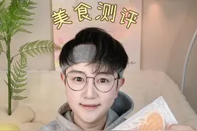 一天只吃网红蜡瓶糖！是什么体验！！！#美食测评 #挑战 #蜡瓶糖只能嚼不能咽 #网红糖果 #测评视频封面