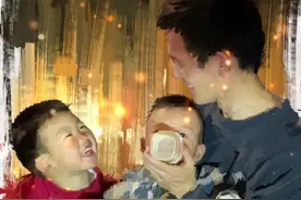 特殊的摊位，卖的是丈夫的不放弃，买的是孩子叫妈妈的期限视频封面