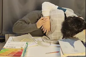 你们觉得哪个最配#校园生活 #班级cp #班级绝配视频封面