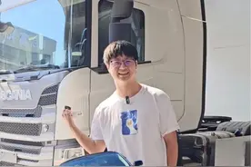 教你怎么把小萨博变成大斯堪尼亚，都是一家的车？#卡车 #斯堪尼亚 #萨博视频封面