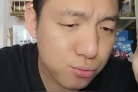 老公和女同事总聊工作外的事，我看了心里不舒服#内容过于真实 #日常唠嗑 #大实话 #社会百态 #暧昧视频封面