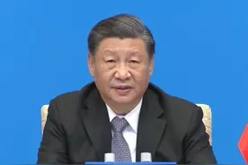 习近平主席身体力行推动不同文明交流互鉴，增进各国人民相知相亲。