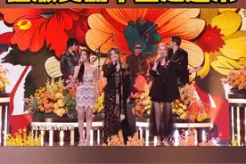 #中俄泰姐姐三国语版美丽中国走起来 #湖南卫视春晚 太会整活！中国刘忻、泰国李紫婷、俄罗斯卡捷琳娜组成跨国限定乐队，用三国语言唱响《美丽中国走起来》，超燃超好听！#抖音精选湖南春晚视频封面