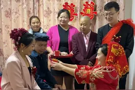 #感人瞬间 #将心比心才能以心换心 #结婚习俗 #敬茶改口仪式视频封面