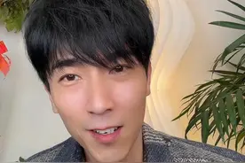 细软塌发质一定要避坑发型，细软塌推荐高级发型#剪发#细软塌#女人爱美不分年龄#做精致女人#林光美发工作室视频封面