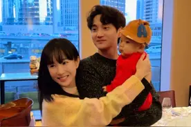 终于知道为什么说孩子一笑.心都化了❤️#张檬 #张檬小五备孕日记 #抖音星愿季 #人类幼崽 #姨姨带娃视频封面