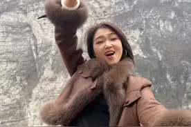 我家住在黄土高坡，，大风从坡上刮过……#抖出你的家乡 #人心中的成见是一座大山 #放飞心情放飞自我视频封面