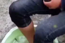 鱼:这才是世界上最绝望的死法#万万没想到 #鱼疗 #搞笑配音视频封面