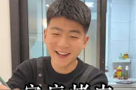 已经不想在外面吃烤肉了，买了一斤多的牛肉，还有五花肉，吃的饱饱，真的不要太爽了#烤肉真香 #香啊造啊 #饭搭子