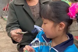 小时候的这些零食，你都吃过哪些？#童年回忆#怀旧零食#童年零食#小时候味道#记忆中的童年小卖部视频封面