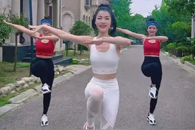 听着好听的音乐，动起来，还能变美变瘦！快速瘦全身 赶快收藏练起来！#减肥 #科学变瘦的方法 #居家锻炼视频封面