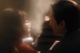 宝总汪小姐第一次相遇，竟因为一张邮票结缘~#胡歌 #唐嫣 #电视剧繁花#东方卫视繁花视频封面
