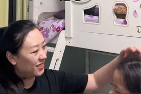 感受一下孙队长无差别补刀！#萌萌与夕夕 #亲子时光视频封面