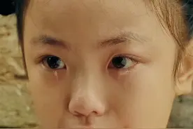 因为父亲的离世，自己的生活发生天翻地覆的变化视频封面