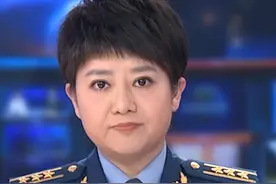 菲律宾飞机非法闯入中国黄岩岛领空，南部战区：跟踪监视、警告驱离。视频封面