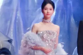 #陈都灵豪门贵女 太灵动太贵气了！好漂亮一个姐姐！#陈都灵#星光大赏红毯#威尼斯人综艺馆视频封面