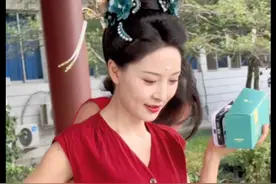 《少年包青天3 》青莲饰演者王岚老师，魅力依旧。回忆满满，期待她带来更多精彩演绎。#王岚 #路人视角  #倾国倾城 #一代人的回忆 #708090后的回忆视频封面