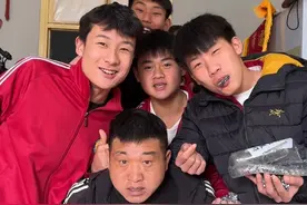 师生情，激发学生积极向上，阳光活泼开朗#我的学生我来宠 #师生情 #记录校园生活 #少林乔老师#抖音小助手视频封面