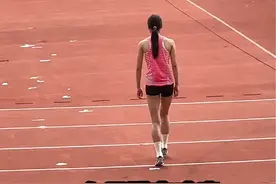 2024全国田径锦标赛女子跳高决赛，邵雨琪以1米87的成绩夺得冠军🏅#2024全国田径锦标赛 #全国田径锦标赛 #跳高 #邵雨琪 #中国田径 @DOU+小助手 @DOU+上热门视频封面