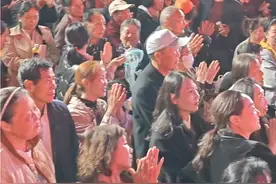 #龙感湖小龙虾 ！感谢龙感湖管理区领导，父老乡亲及黄梅县乡亲父老对湖北省黄梅戏剧院热情支持和厚爱，有缘再相聚。@缘来如此（爱摄影爱音乐） @六月🌈（爱黄梅）⁰⁷¹³ @黄冈文旅 @DOU来唱好戏 #湖北省黄梅戏剧院视频封面