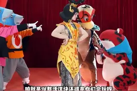 葫芦娃大战蛇精的戏码已经癫成这样了吗？#葫芦娃蛇年再战蛇精#葫芦娃视频封面