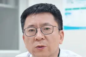 为什么崴脚的人总是你，王医生教你3招挽救你的脚踝#科普 #疼痛 #骨折 #硬核健康科普行动 #骨科医生王延军