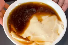 #街边宝藏美食 这个教程更绝，商用版的红糖冰渣教程（无刨冰机版）！毫无保留的教你们，每份成本不到2毛钱，配方放在在片尾了！#冰渣豆腐花 #餐饮 #九阳豆花 #美食教程视频封面