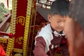 #八抬大轿明媒正娶 #祝福一对新人喜结良缘 #花轿接亲的仪式感有多足 中式婚礼视频封面