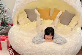 我用旧托盘做了一个巨型人类猫窝床 #旧物改造 #怪兽床 #南孚电池#南孚聚能环4代视频封面