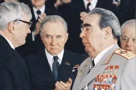 治国无方、内斗有术的勃列日涅夫。#勃列日涅夫 #苏联历史视频封面