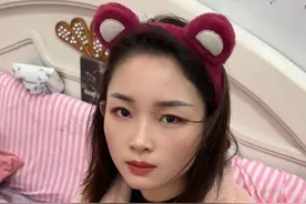 手速要快，姿势要帅，不能给他反应的机会！#逗比夫妻日常 #万万想不到 #看一遍笑一遍视频封面