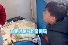妈妈拿着扫把追儿子是为什么？#人类幼崽迷惑行为大赏 #萌娃的800个心眼子视频封面