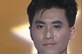 快来欣赏80年代港圈的男性审美，1987年超级新星准决赛11位男选手，你还记得哪些#港风 #年代感 #青涩时光 #香港娱乐圈 #西装杀视频封面