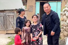 塔吉克人，住在高山上的民族，中亚五国唯一白人种族，肤白貌美，至今还保留着娃娃亲的习俗#乌兹别克斯坦 #旅行大玩家视频封面