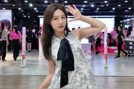🇹🇭 |来泰国一定要逛平价百元彩妆集合店EVEANDBOY #泰国eveandboy#ThailandEVEANDBOY#泰国美妆店   #泰国购物天堂 #泰国最便宜美妆店视频封面