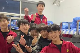 百善孝为先，孩子们的父母有福咯！唱响孝道让孝道歌曲走进全国校园#百善孝为先 #孝道 #记录校园生活 #可爱的学生#少林乔老师